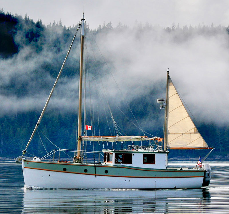https://woodenboat.org/boat/ama-natura-2/ logo
