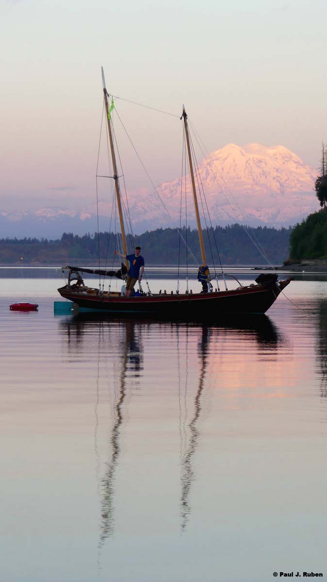 https://woodenboat.org/boat/community-boat-project/ logo